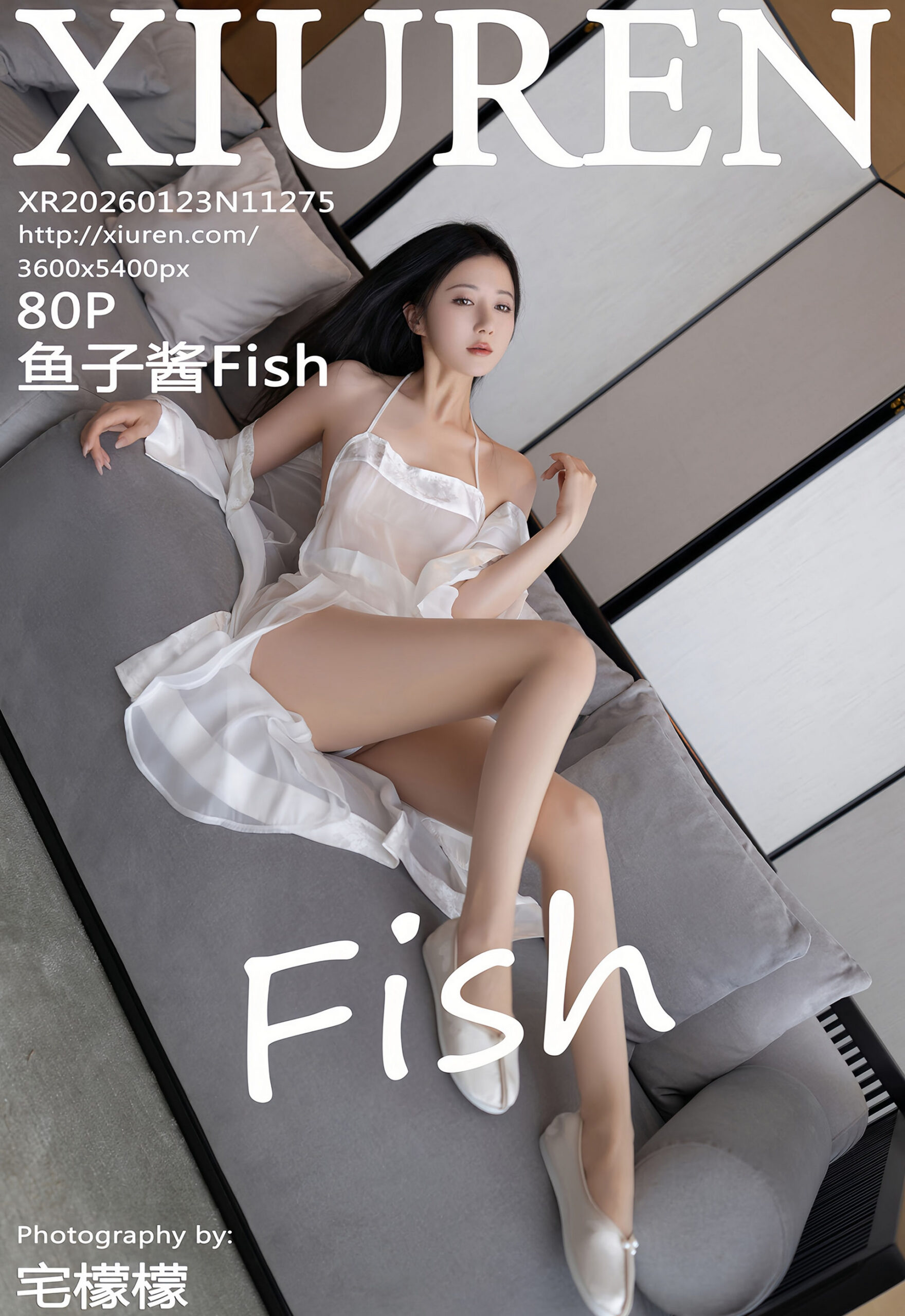 [XiuRen秀人网] No.11275 鱼子酱Fish 白色浴袍 肉色丝袜 性感写真 [80张]