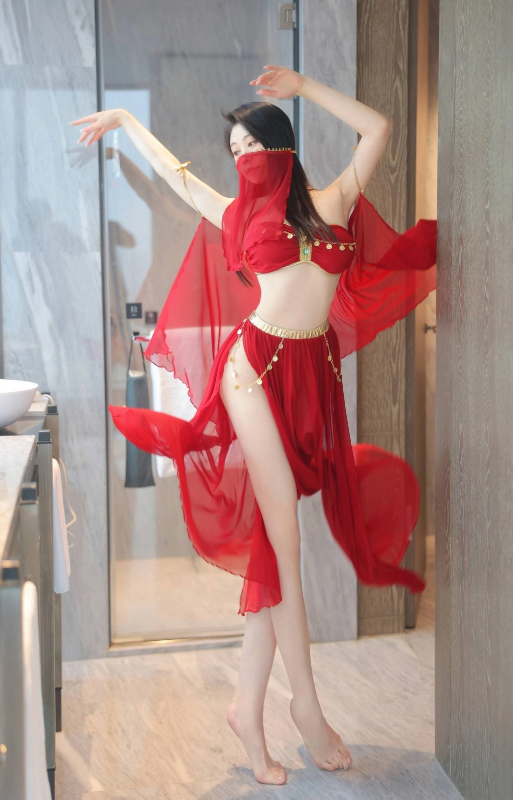 秀人网 清妙 魅惑私拍写真 身着红色舞裙展现迷人风采