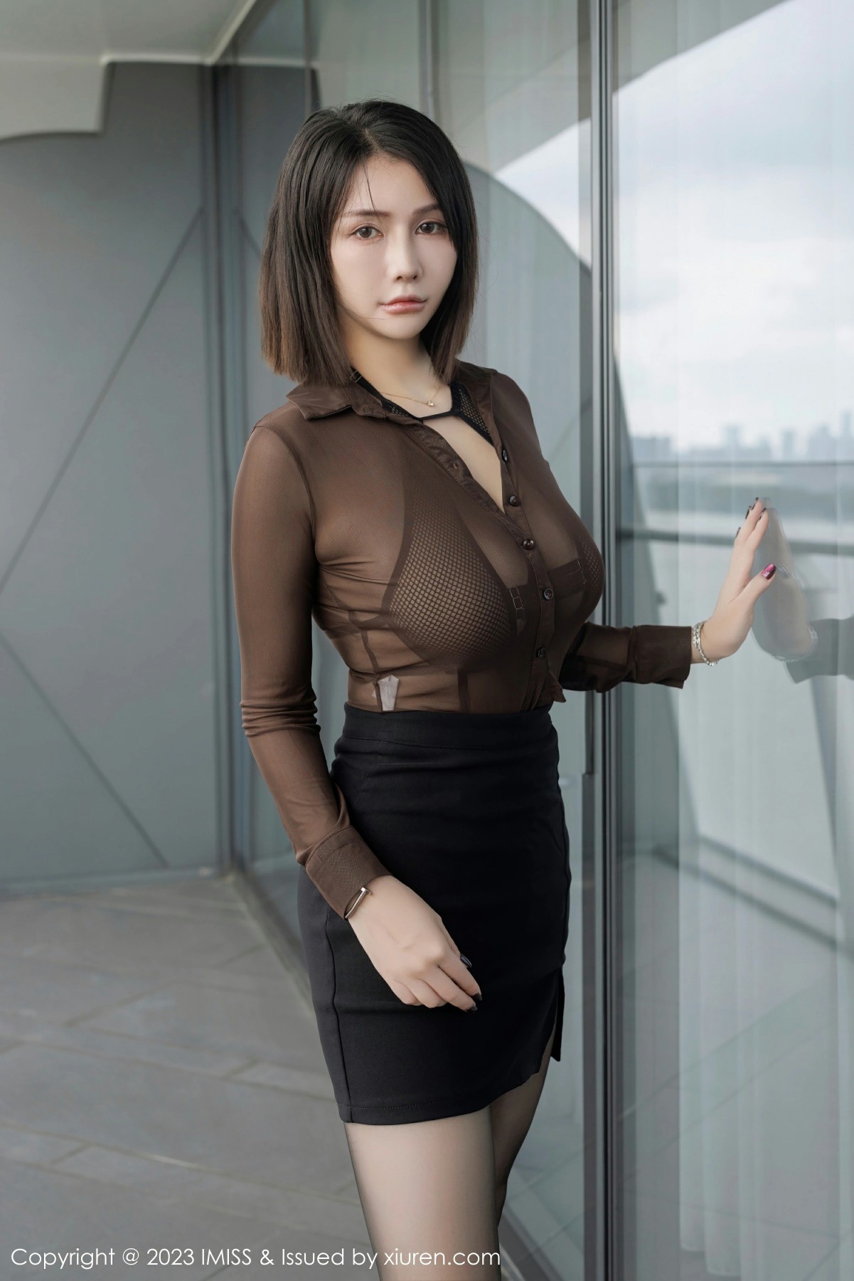 [IMISS爱蜜社] VOL.744 Evon陈赞之 黑色薄纱内衣 最新性感写真 [66张]