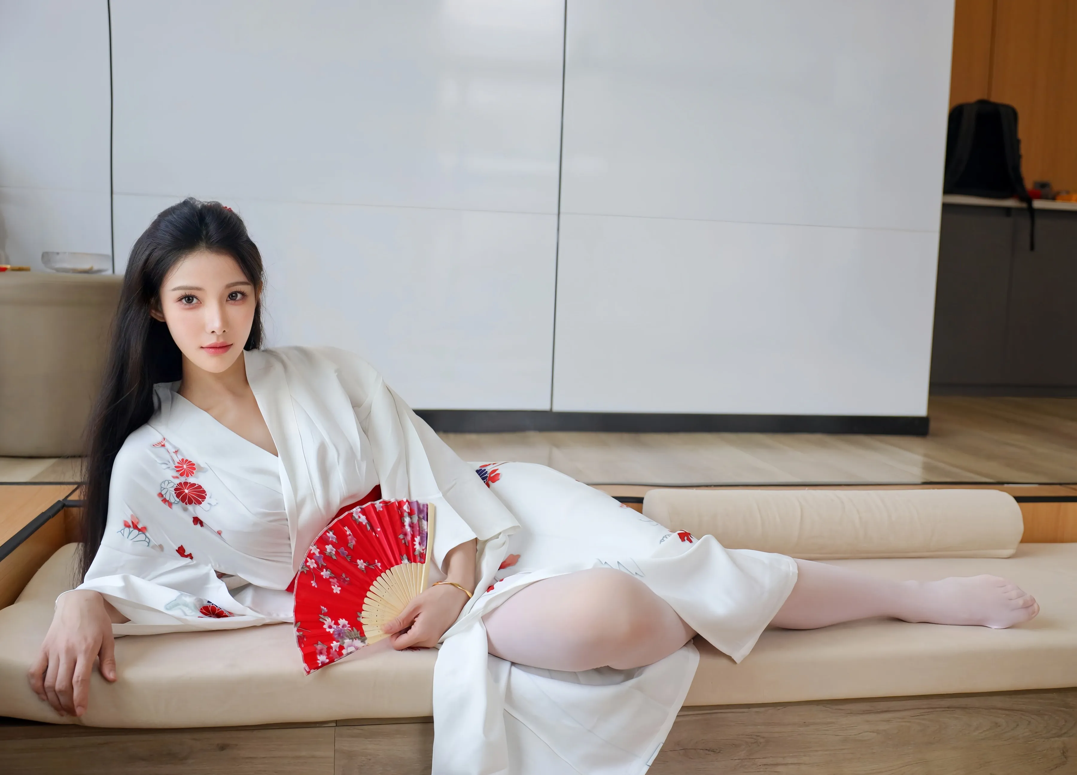 [XiuRen秀人网] No.10767 梨霜儿 粉色蕾丝内衣 性感写真 [83张]