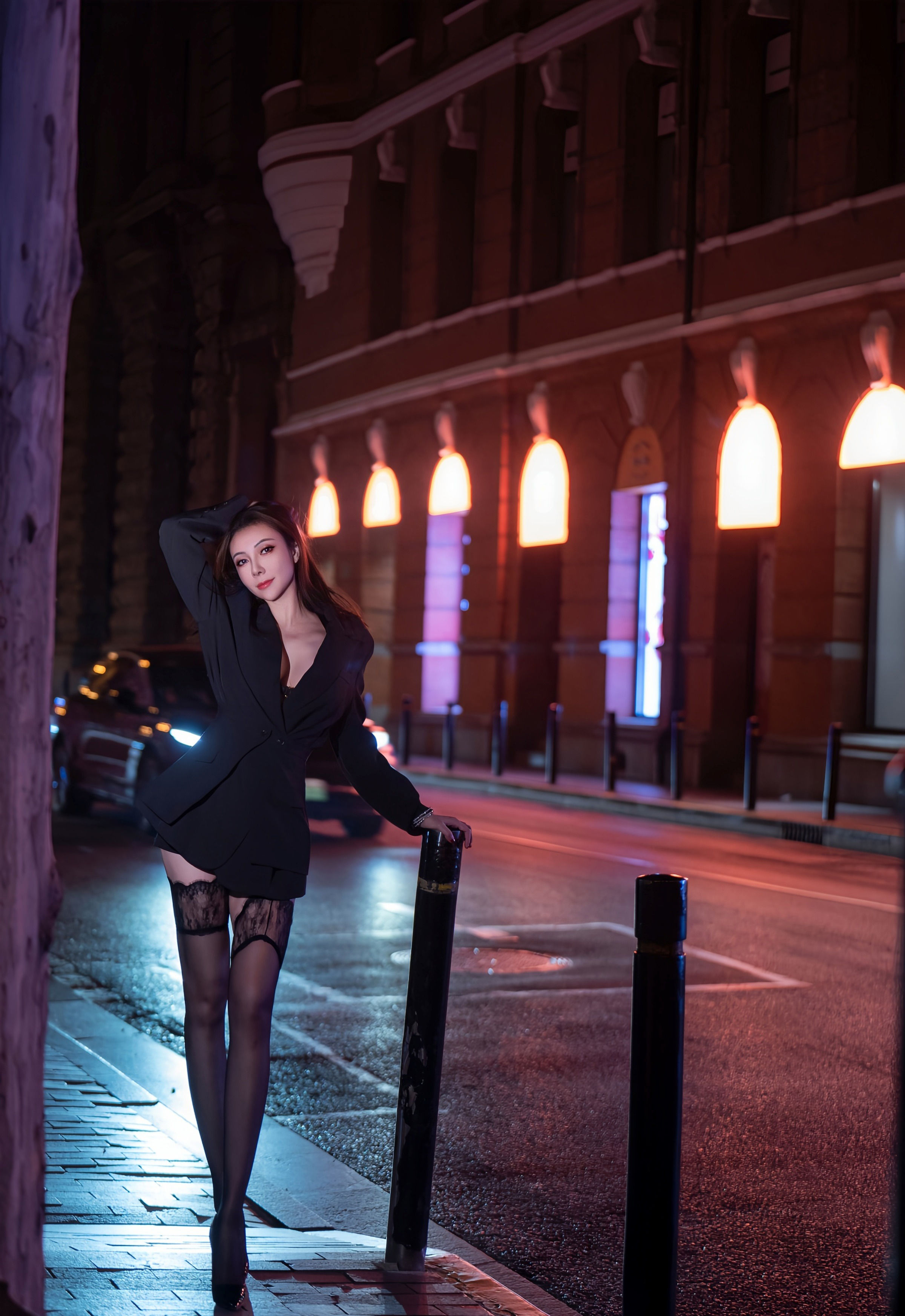 [XiuRen秀人网] No.10899 果儿Victoria 无敌御姐范 性感写真 [72张]插图