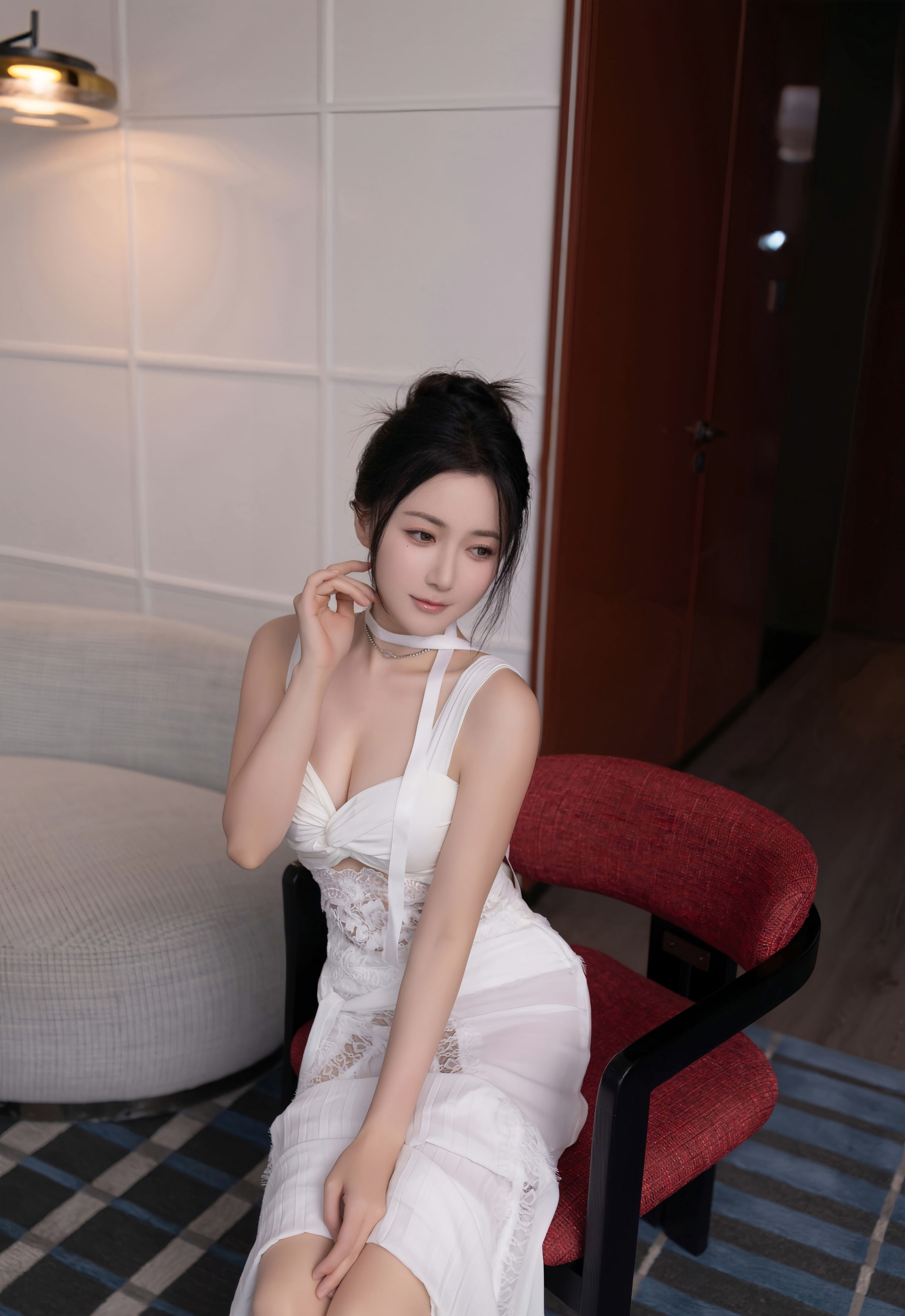 [XiuRen秀人网] No.10911 鱼子酱Fish 白色长裙 性感写真 [76张]插图