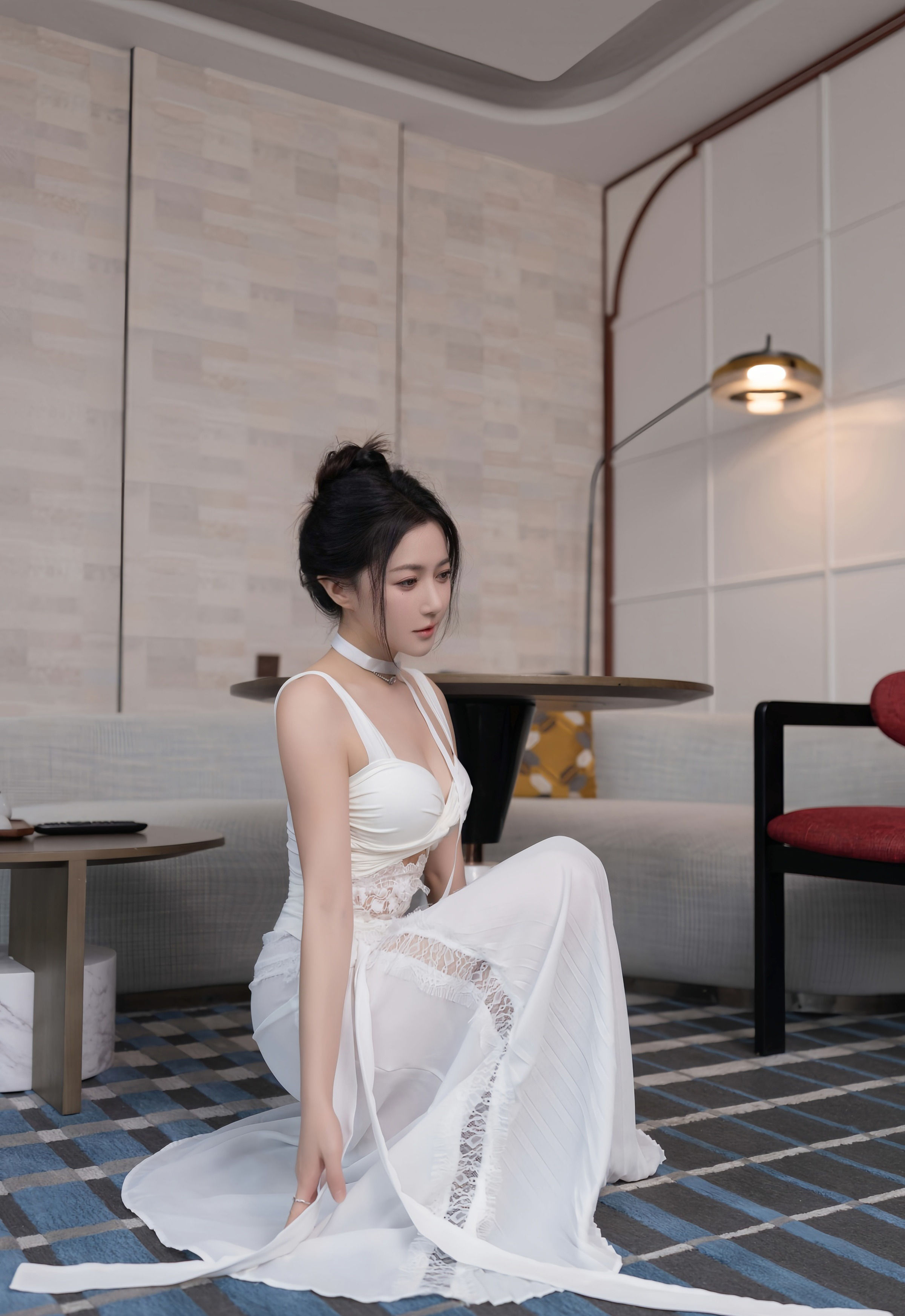 [XiuRen秀人网] No.10911 鱼子酱Fish 白色长裙 性感写真 [76张]插图1