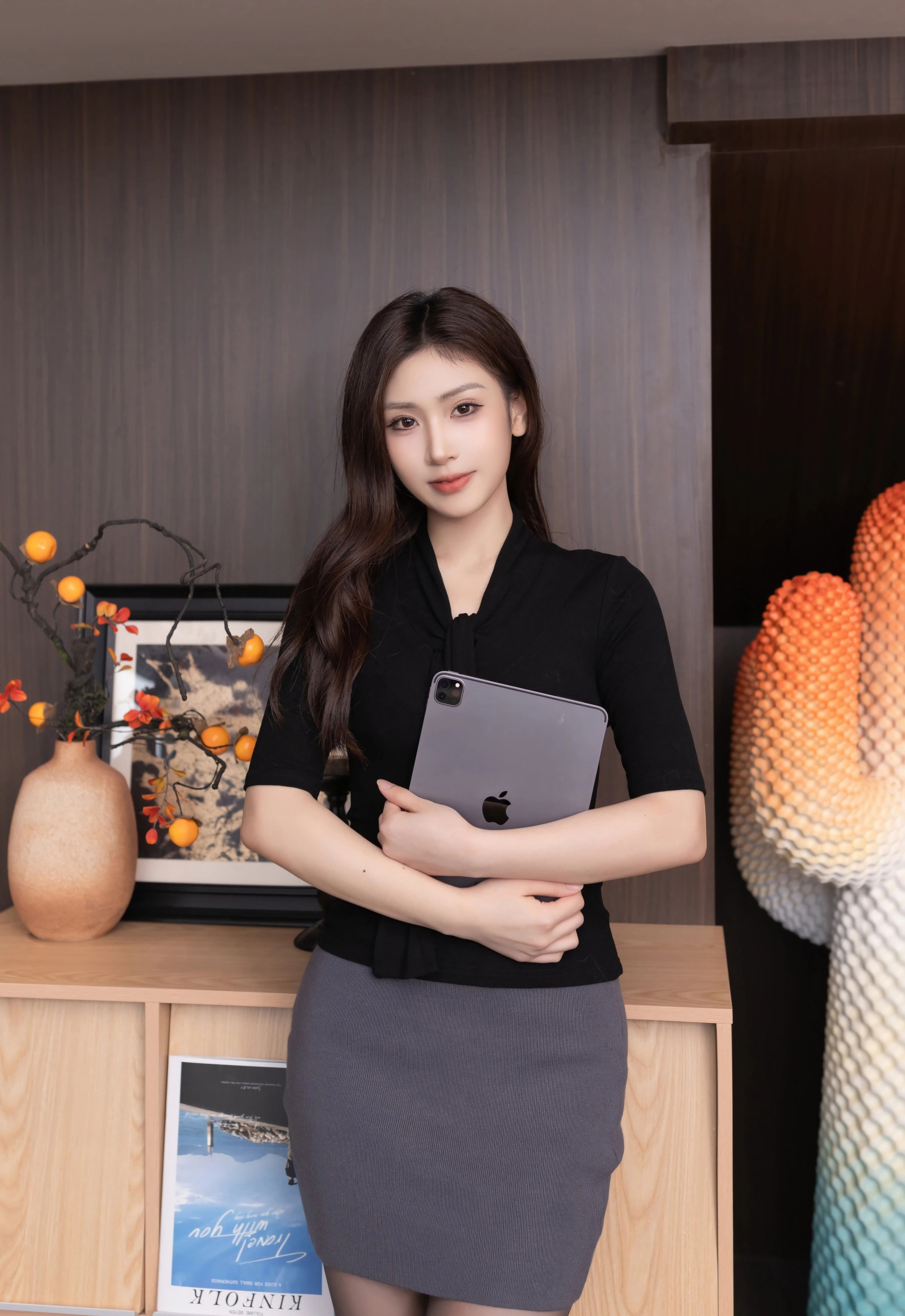 [XiuRen秀人网] No.10930 刘婷婷 黑色OL服饰 性感写真 [77张]插图1