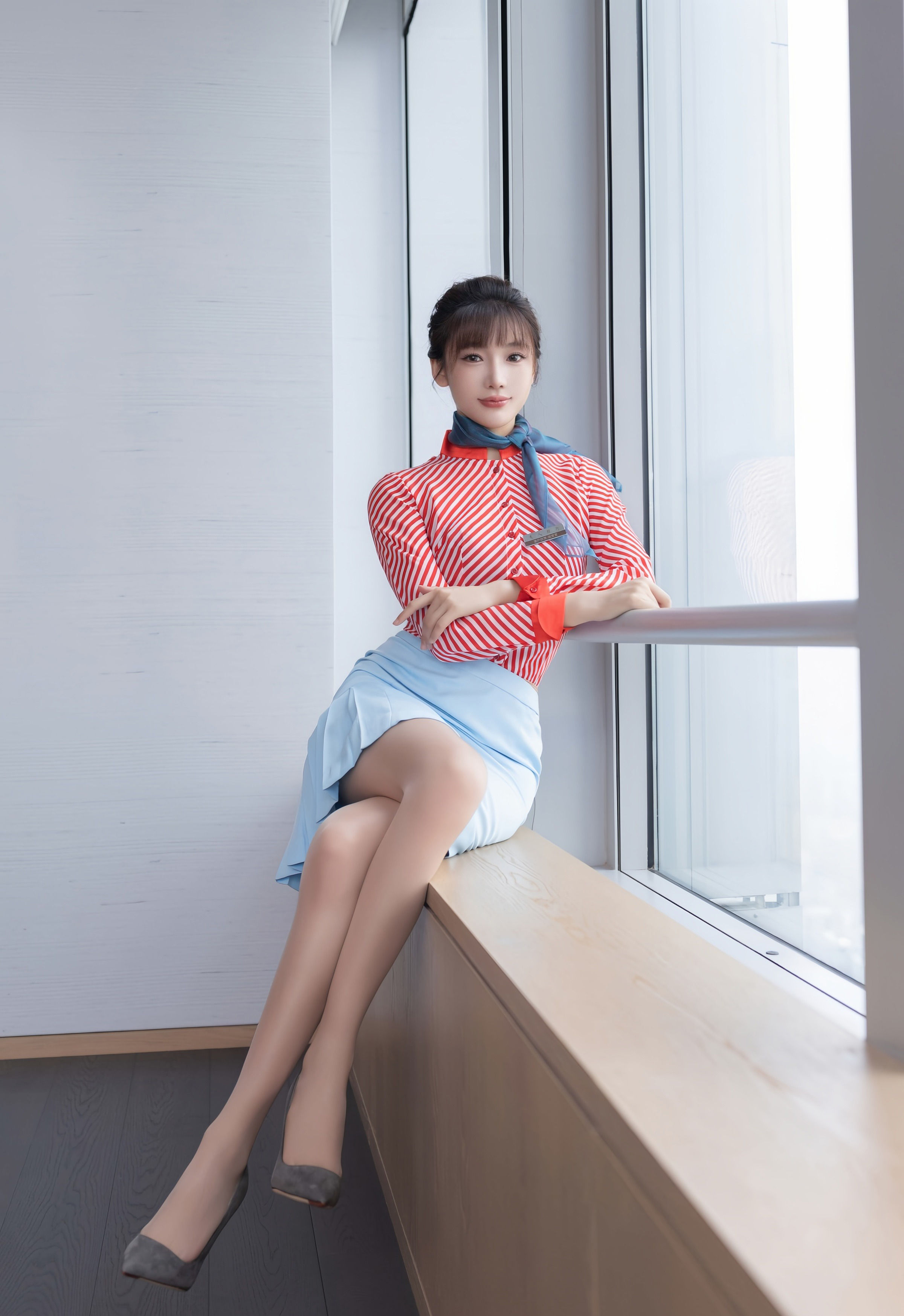 [XiuRen秀人网] No.10932 陆萱萱 紫色蕾丝内衣 性感写真 [80张]插图