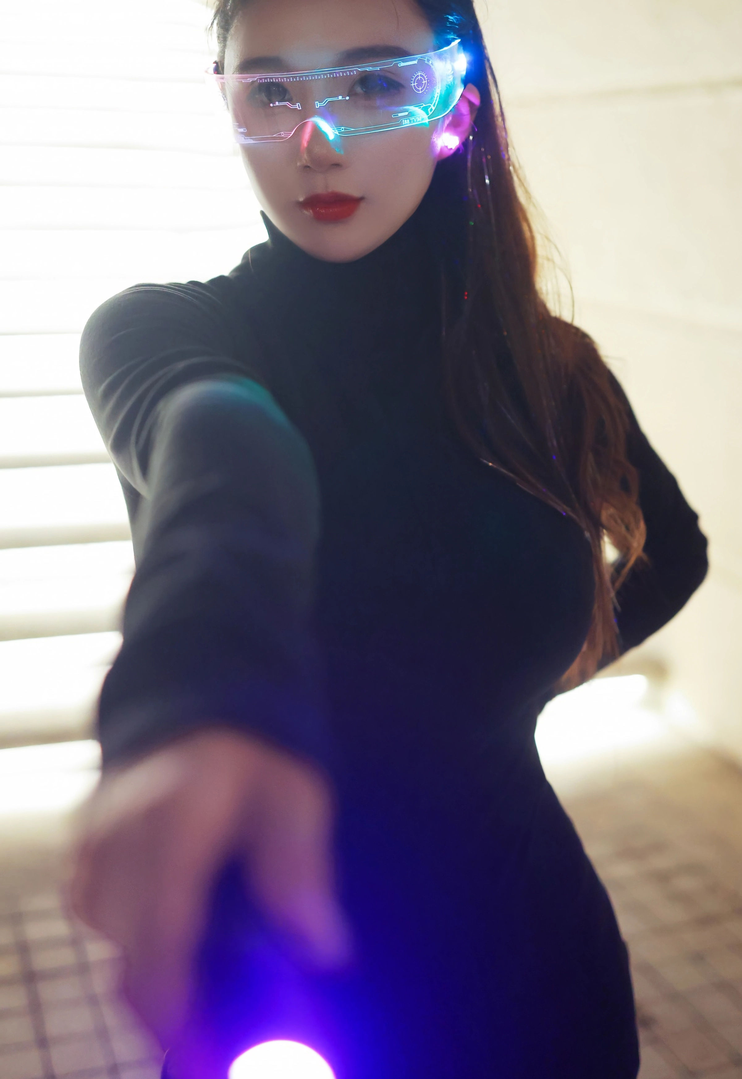 [XiuRen秀人网] No.10936 小肉肉咪 黑色连衣短裙 性感写真 [77张]插图1