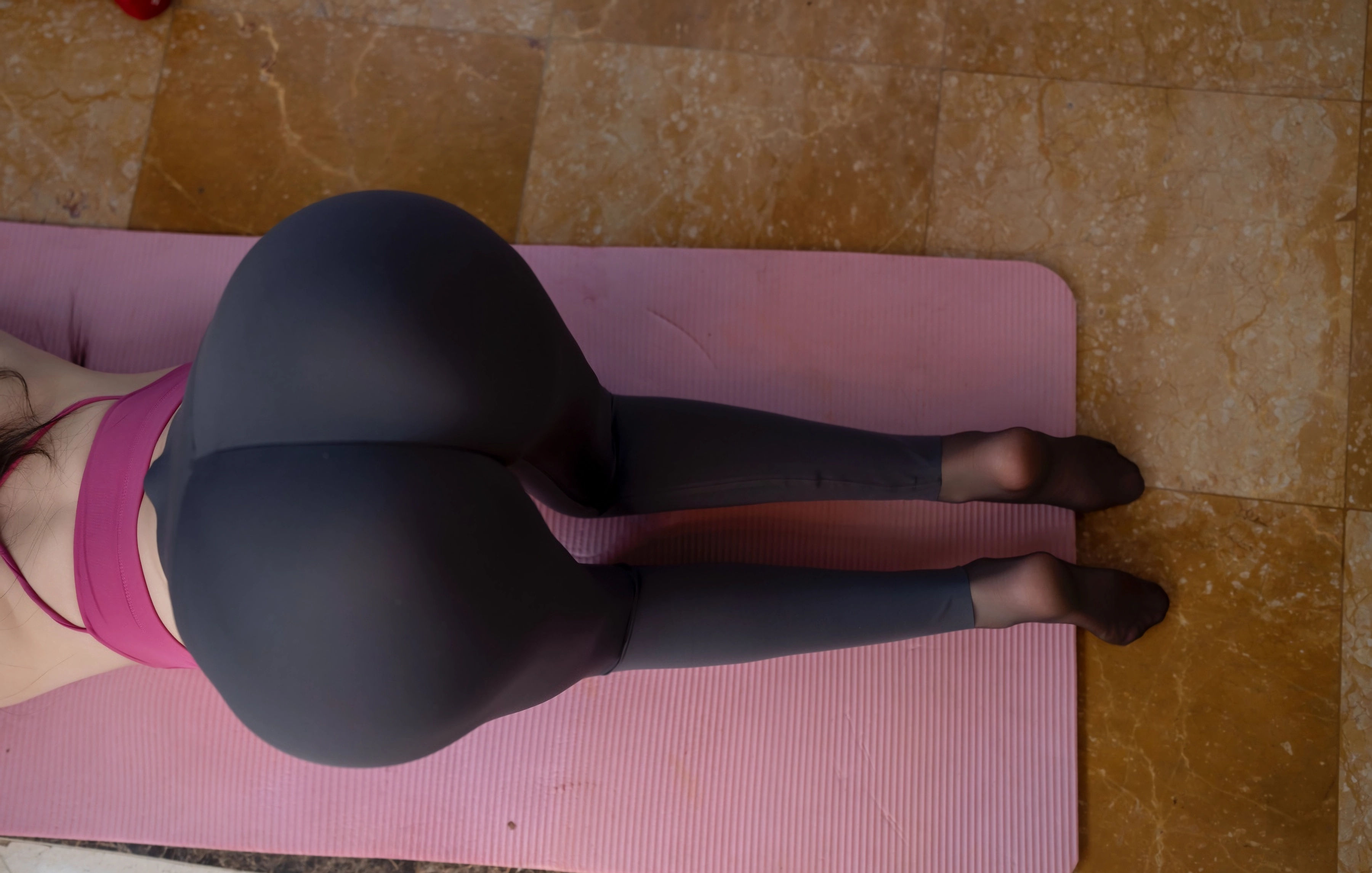 [XINGYAN星颜社] VOL.423 李丽莎 玫红色瑜伽服 性感写真 [68张]插图