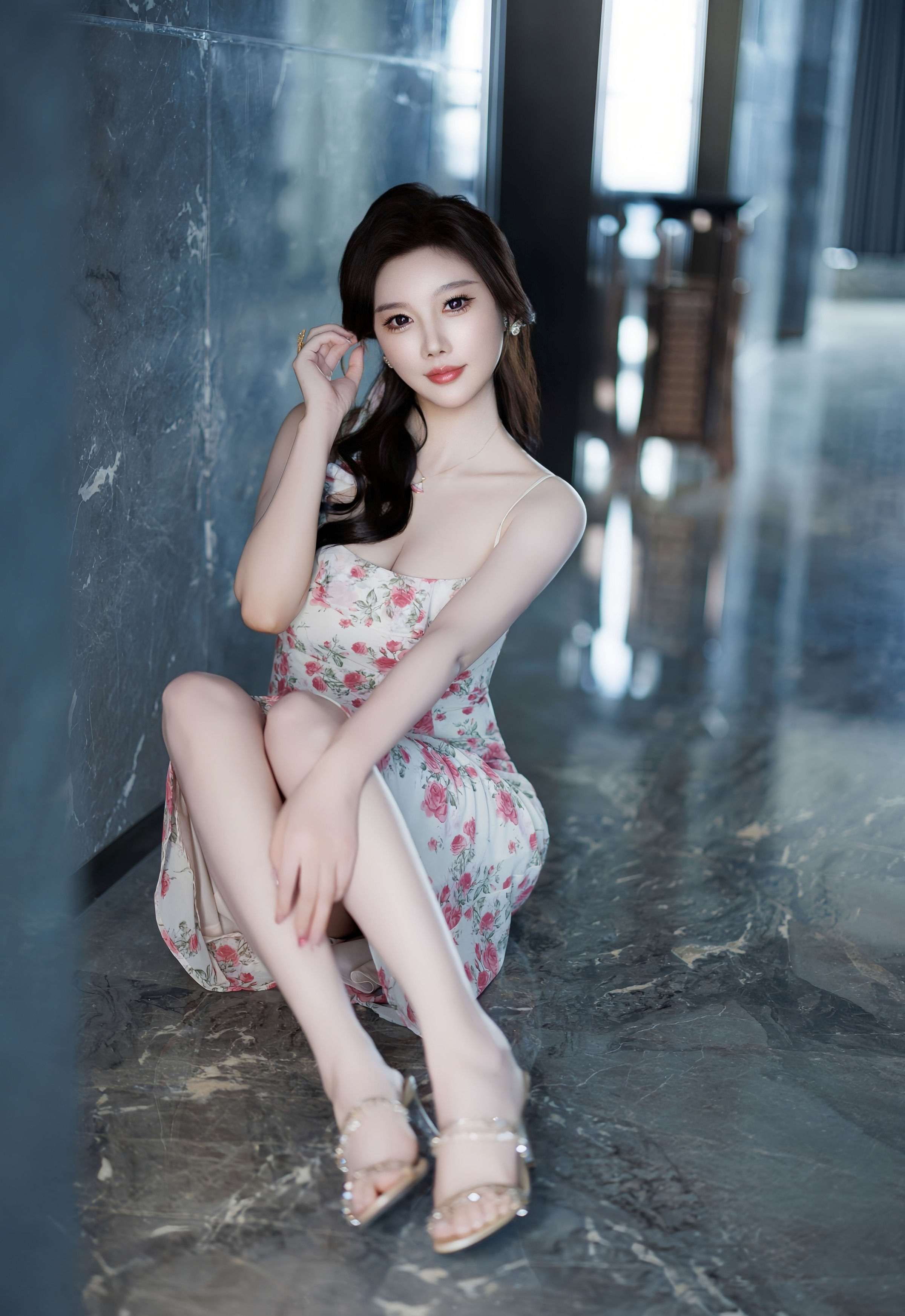 [XiuRen秀人网] No.10977 杨晨晨CHENCHEN 性感白色内衣 西安旅拍写真 [92张]插图