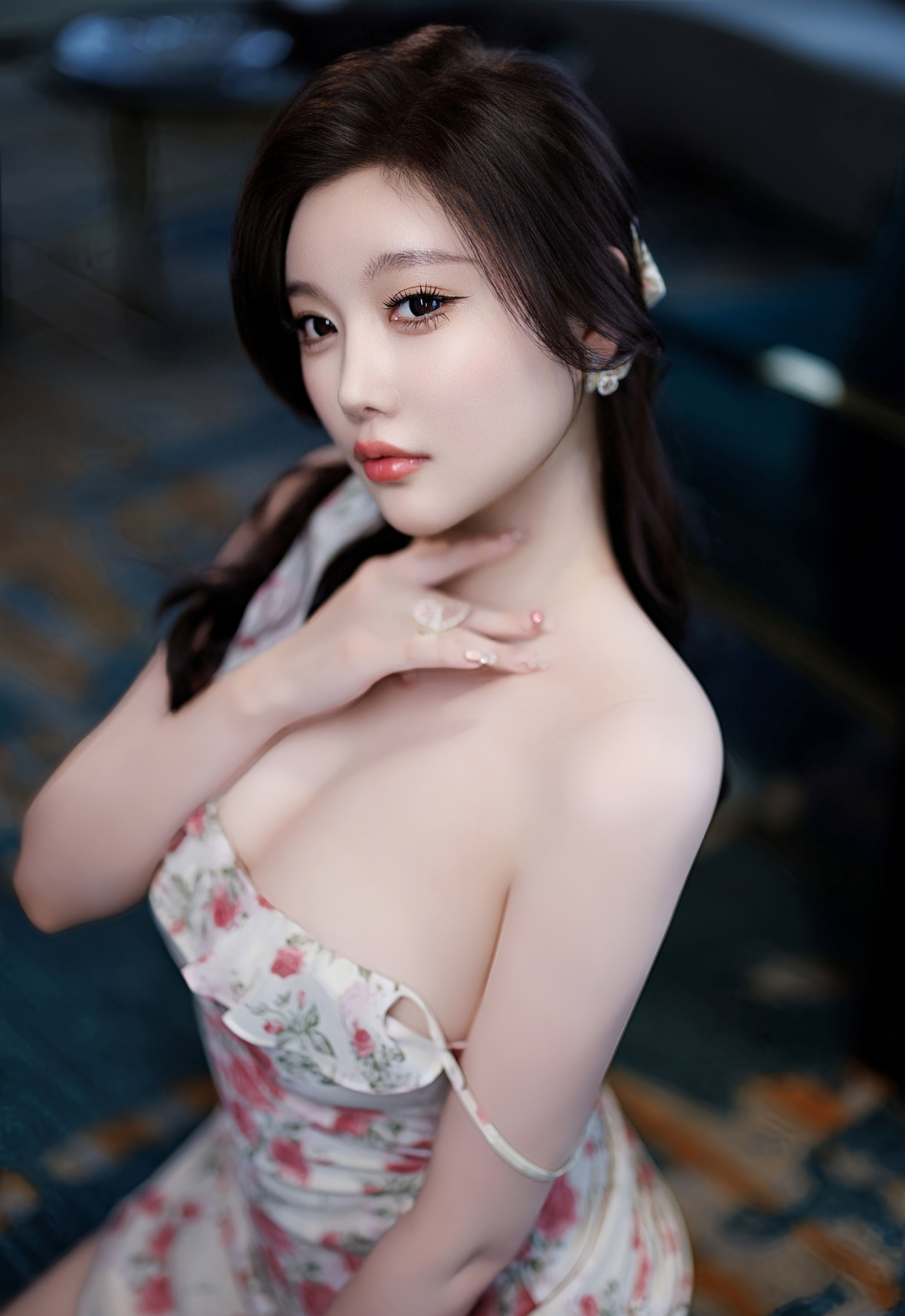 [XiuRen秀人网] No.10977 杨晨晨CHENCHEN 性感白色内衣 西安旅拍写真 [92张]插图1