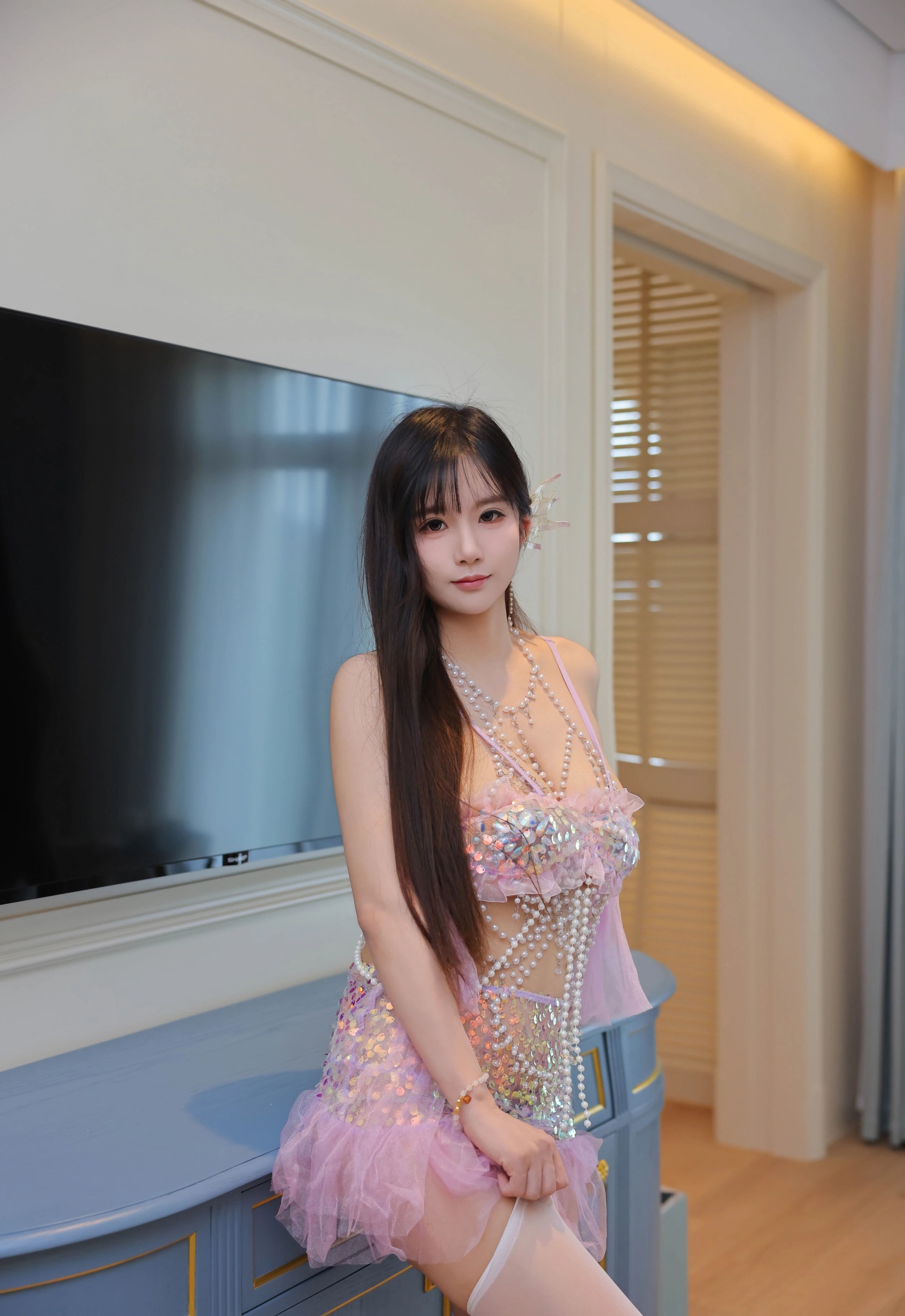 [XiuRen秀人网] No.11020 小肉肉咪 紫色内衣 性感写真 [70张]插图1