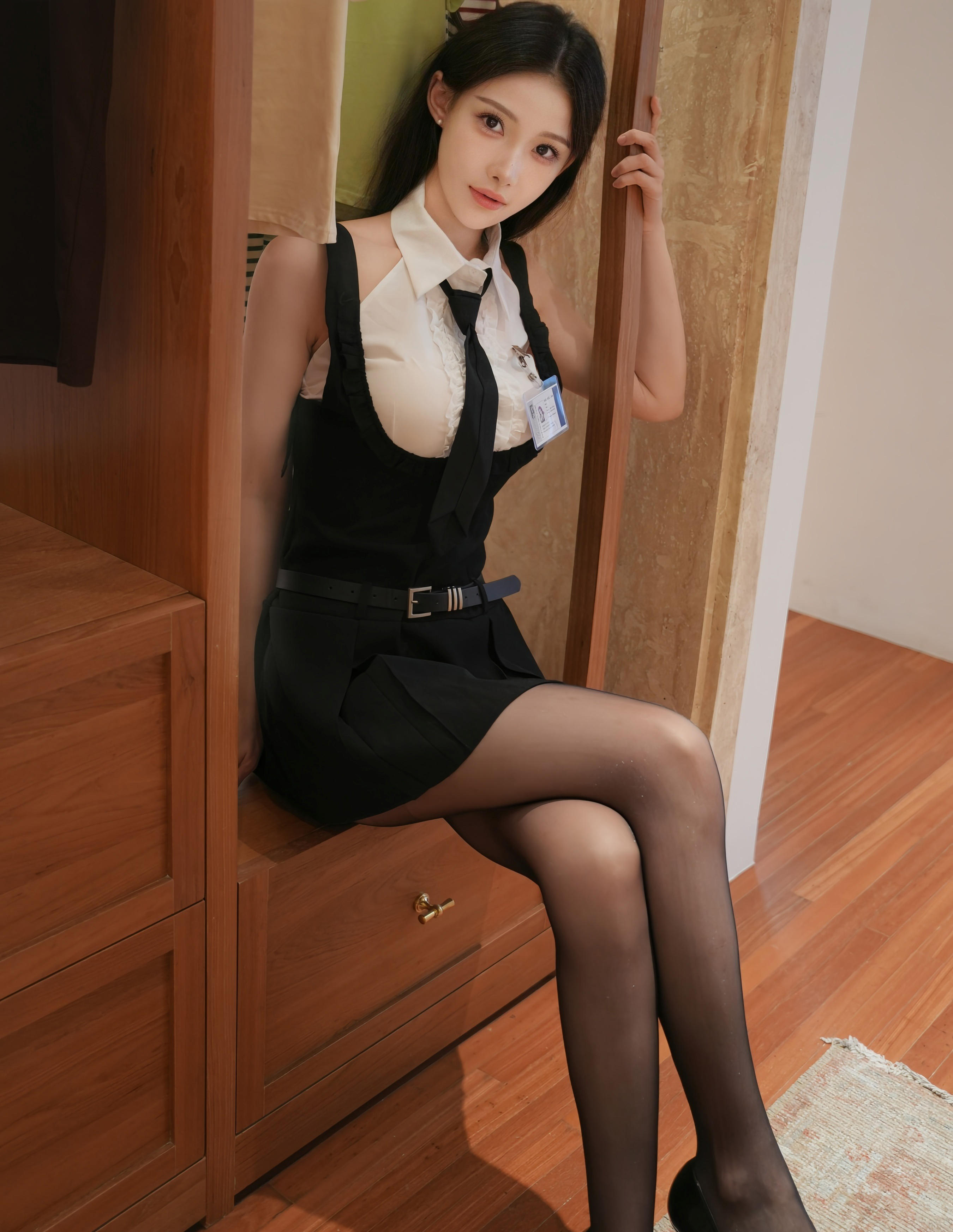 [XiuRen秀人网] No.11052 梨霜儿 金允希Yuki 最新一期模特合集 [75张]插图1