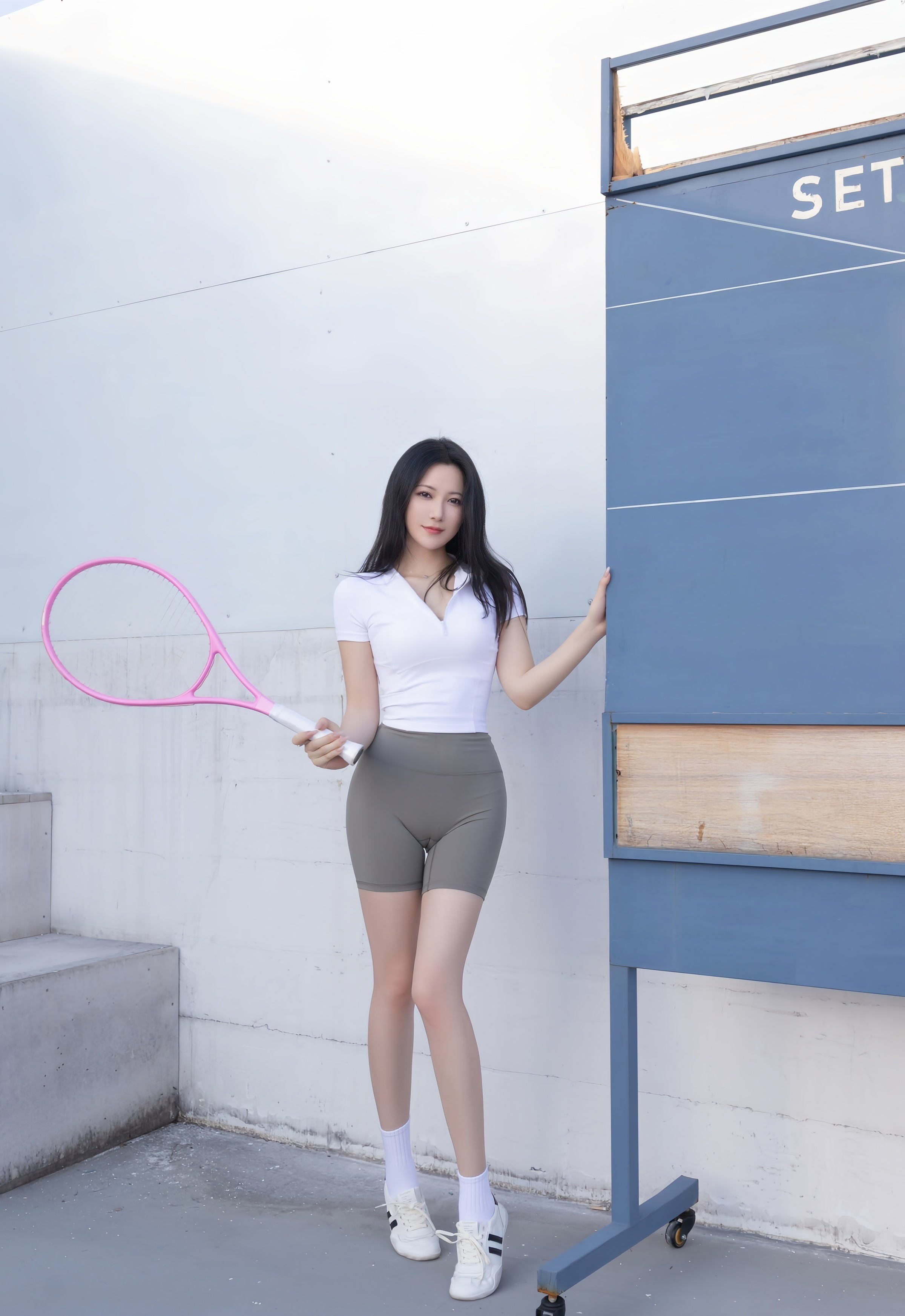 [XiuRen秀人网] No.11106 鱼子酱Fish 网球场景拍摄 珠海旅拍写真 [78张]插图1