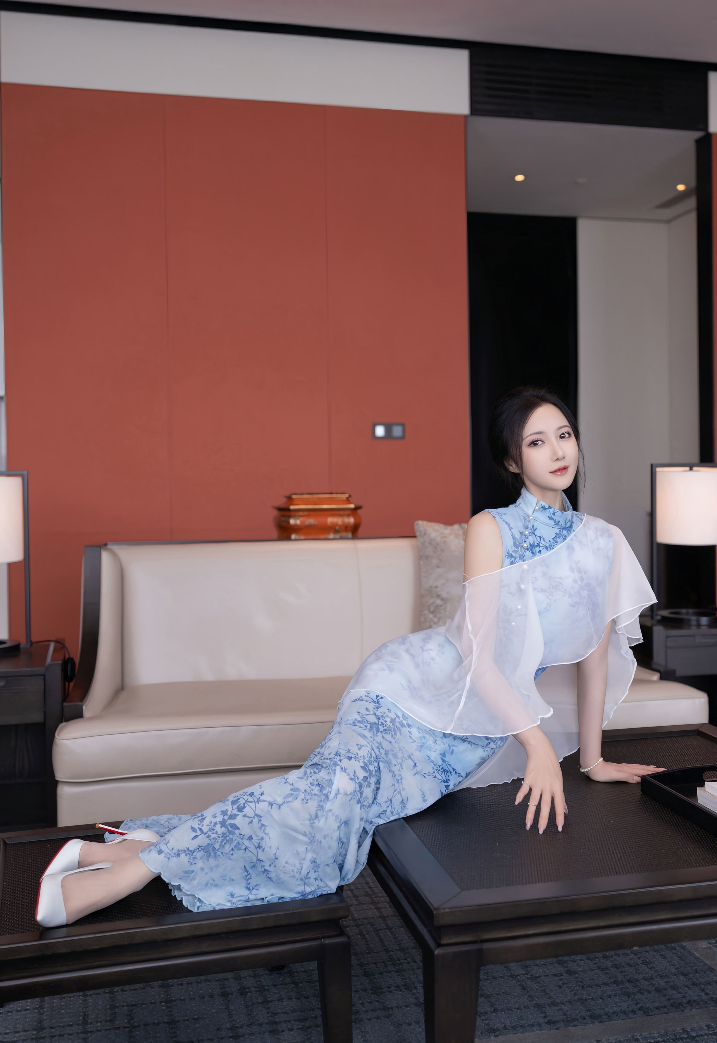 [XiuRen秀人网] No.11133 鱼子酱Fish 诱人肉色丝袜 性感写真 [81张]插图