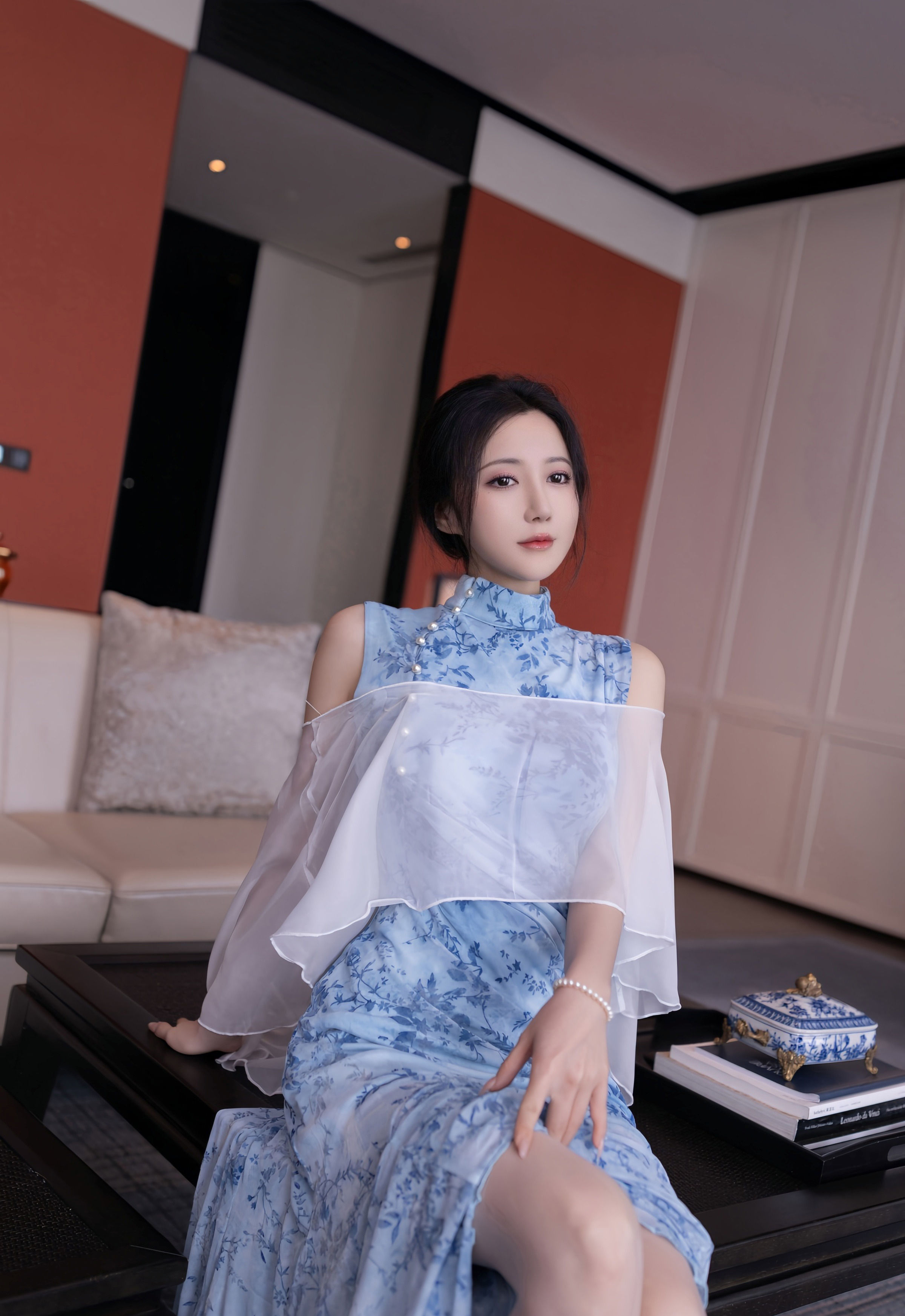 [XiuRen秀人网] No.11133 鱼子酱Fish 诱人肉色丝袜 性感写真 [81张]插图1