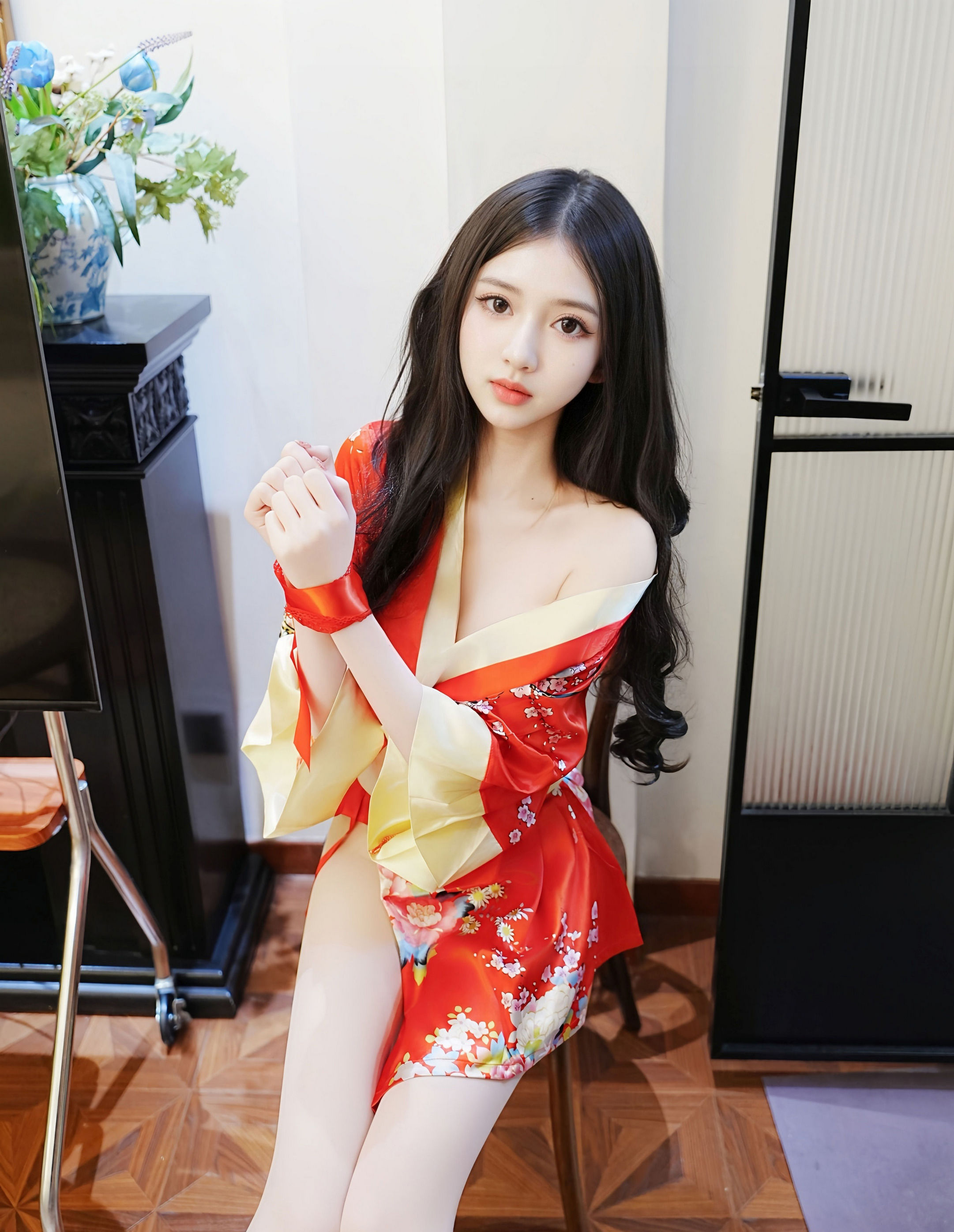 [XiuRen秀人网] No.11155 白小蝶 红色连衣短裙 白色丝袜 性感写真 [59张]插图1