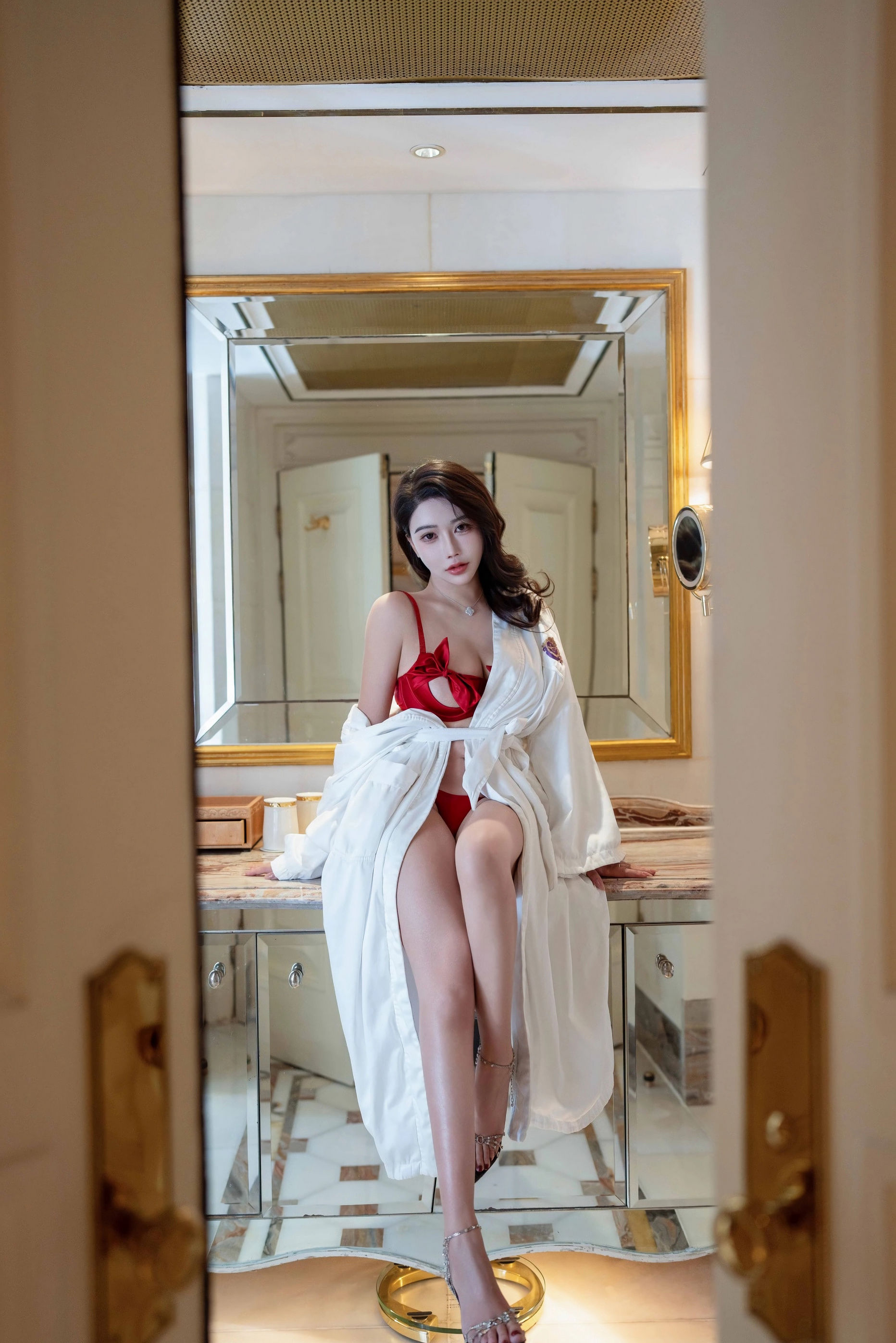 [XINGYAN星颜社] VOL.452 李若汐 红色内衣 魅惑黑丝 性感写真 [72张]插图1