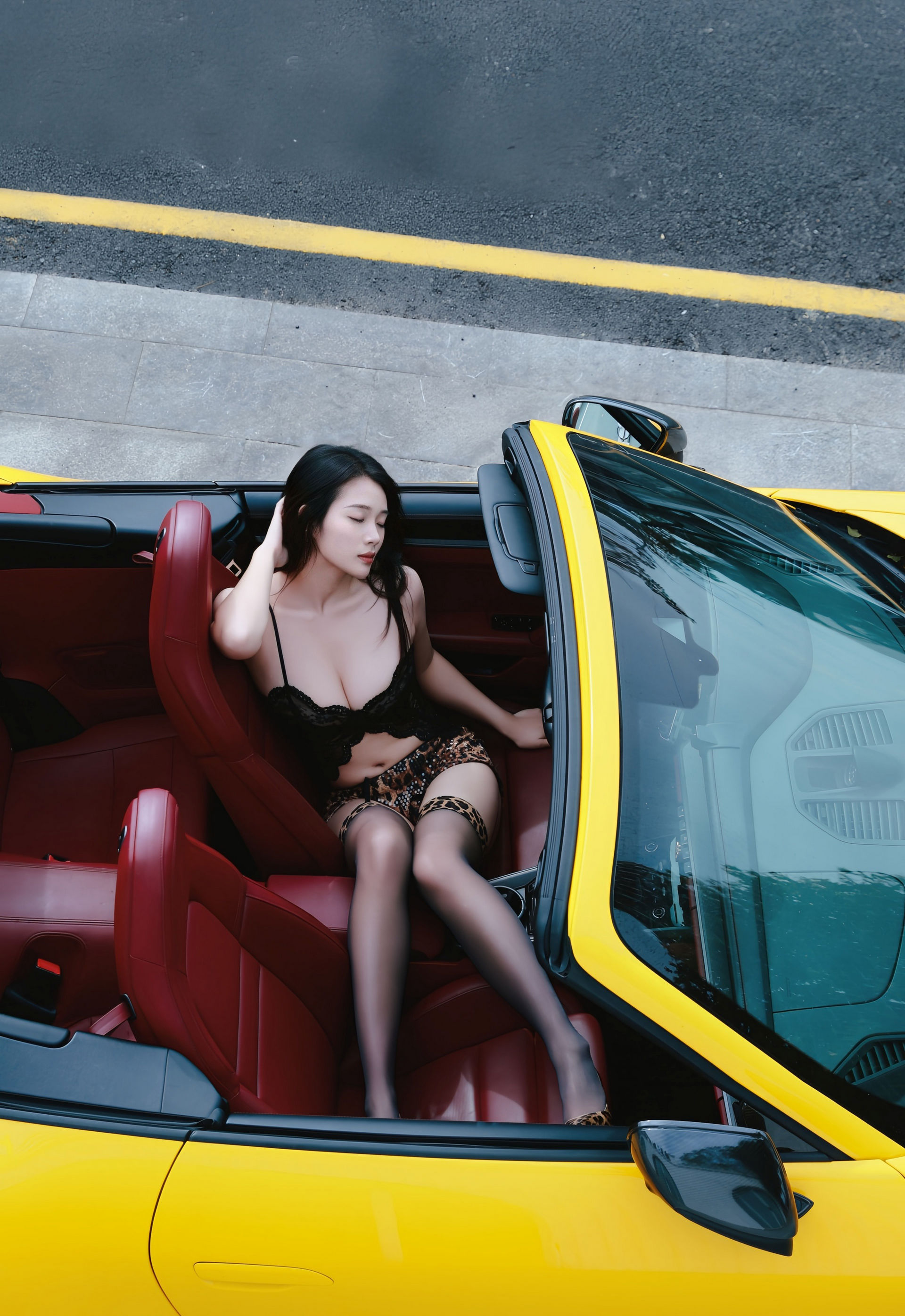 [XiuRen秀人网] No.11179 南乔 黑色内衣 魅惑黑丝 性感写真 [82张]插图1