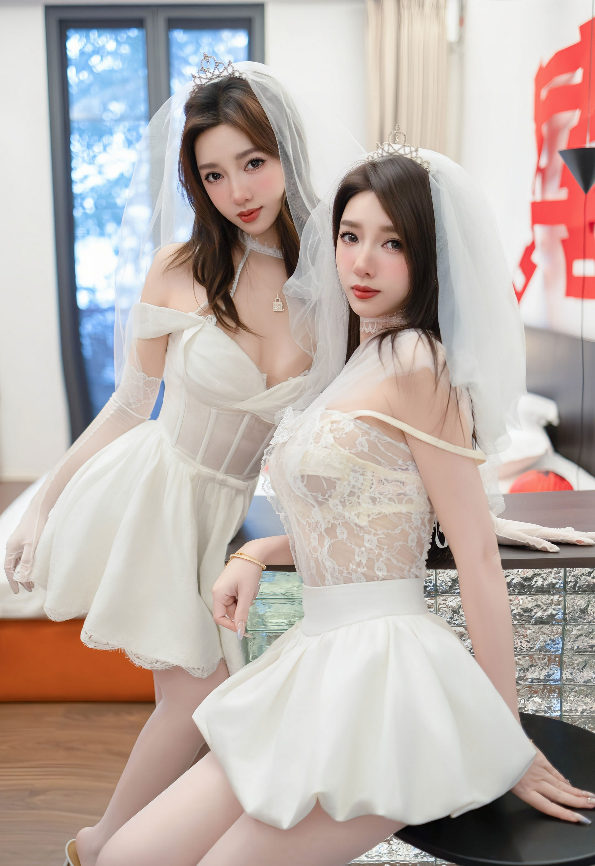 [XiuRen秀人网] No.11184 Twins-夭夭 Twins-桃桃 最新一期模特合集 [81张]插图1