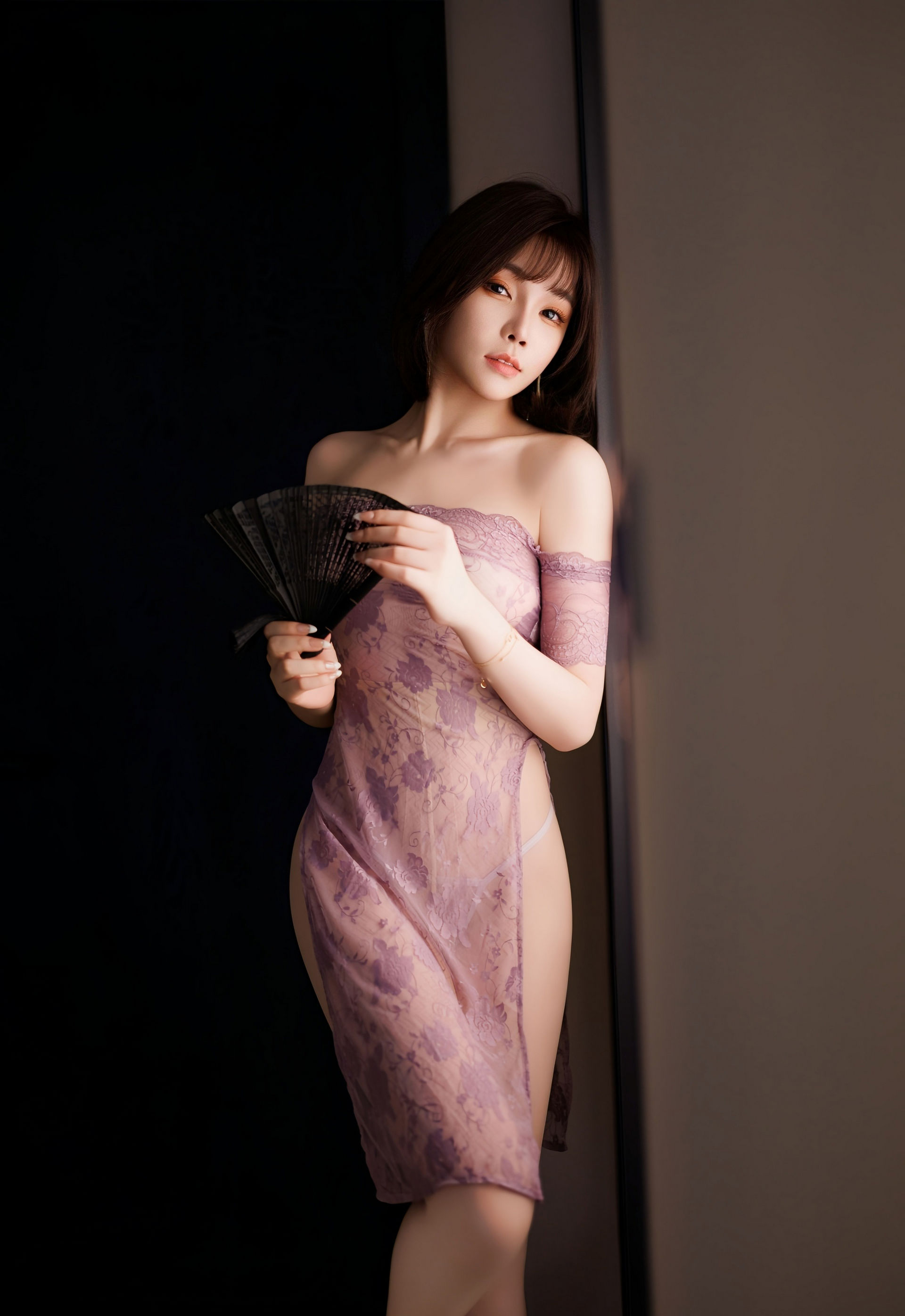 [XiuRen秀人网] No.11199 莉芝荔枝 性感紫色服饰 西安旅拍写真 [76张]插图