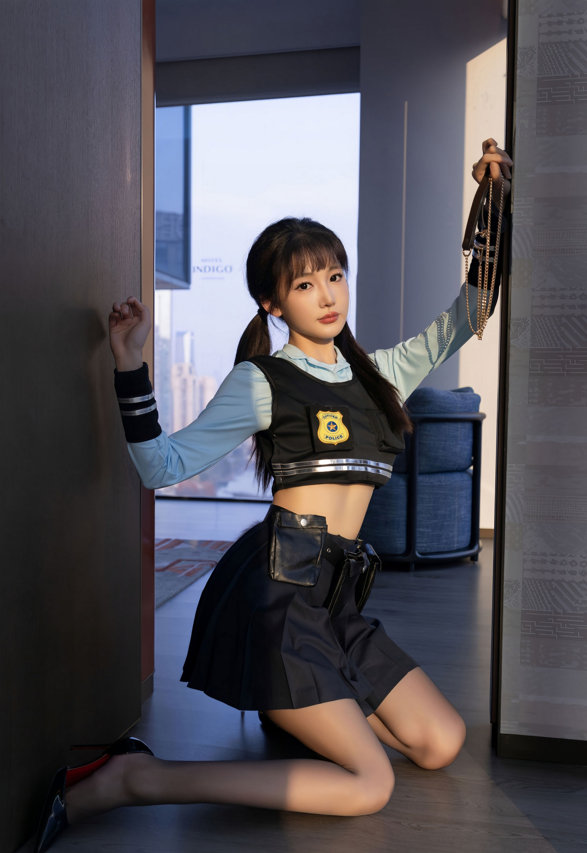 [XiuRen秀人网] No.11209 陆萱萱 蓝色制服诱惑 性感写真 [77张]插图1