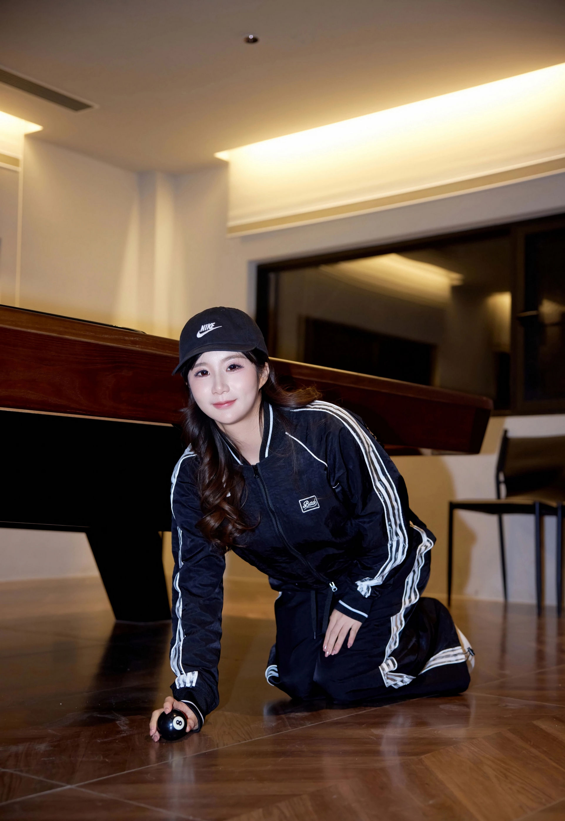 [XiuRen秀人网] No.11242 小肉肉咪 性感台球助教 江浙沪旅拍写真 [78张]插图