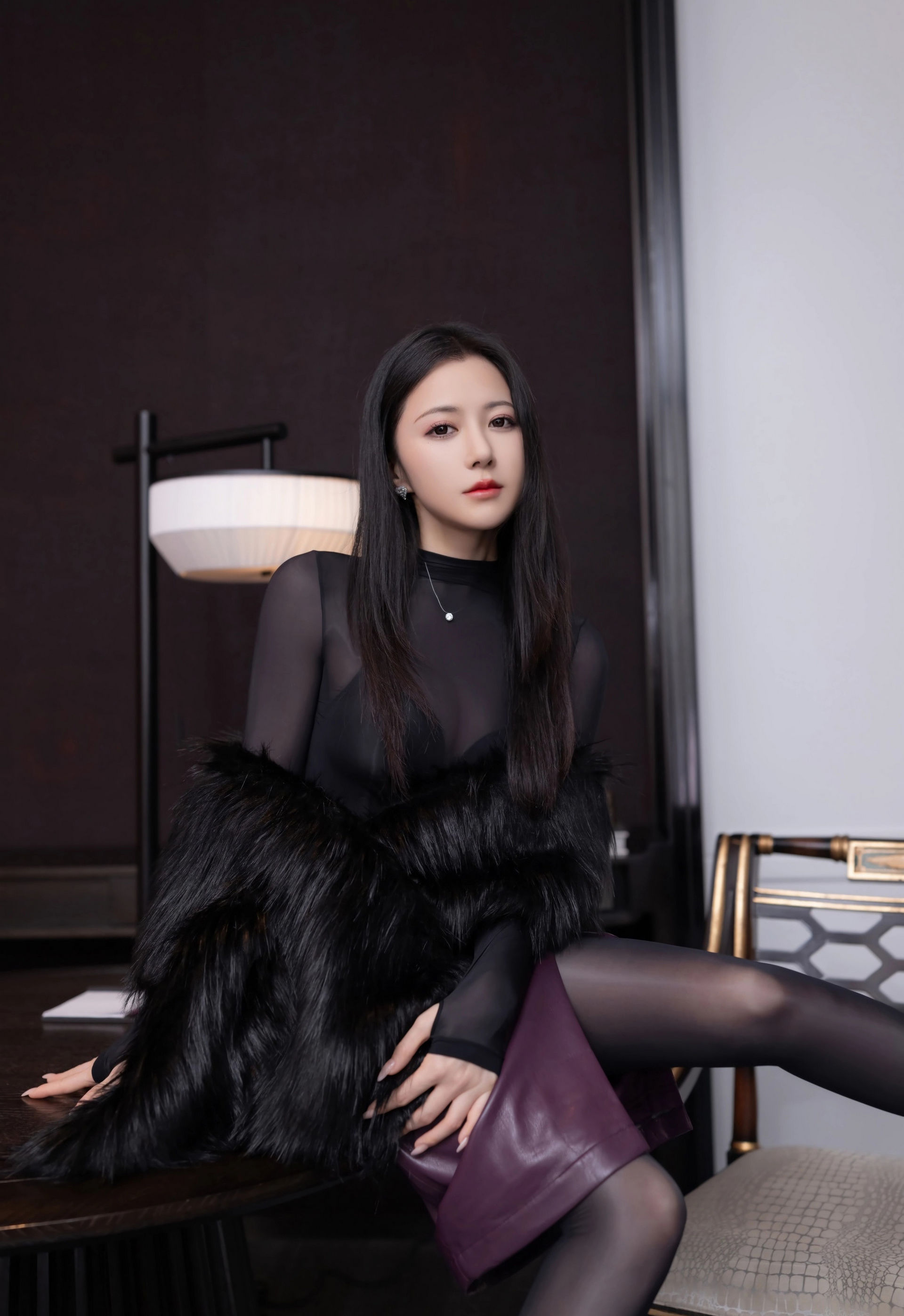 [XiuRen秀人网] No.11245 鱼子酱Fish 黑色内衣 黑色连体丝袜 性感写真 [79张]插图1