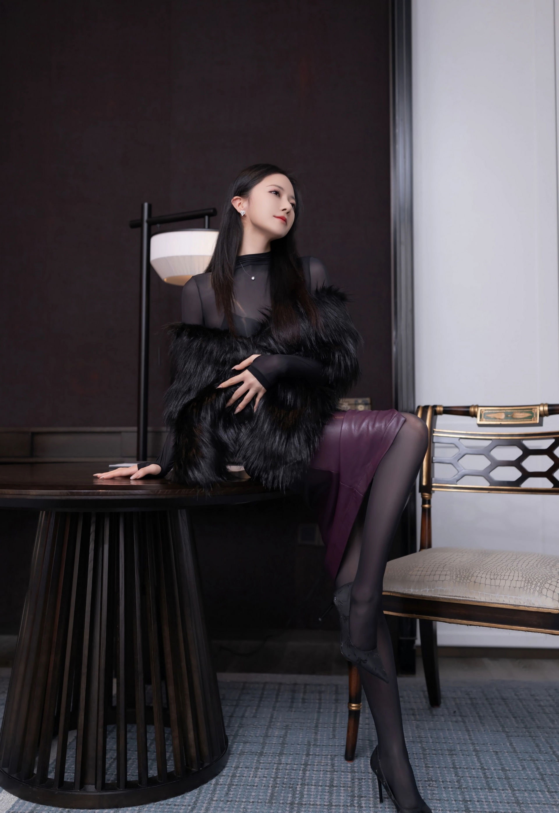 [XiuRen秀人网] No.11245 鱼子酱Fish 黑色内衣 黑色连体丝袜 性感写真 [79张]插图