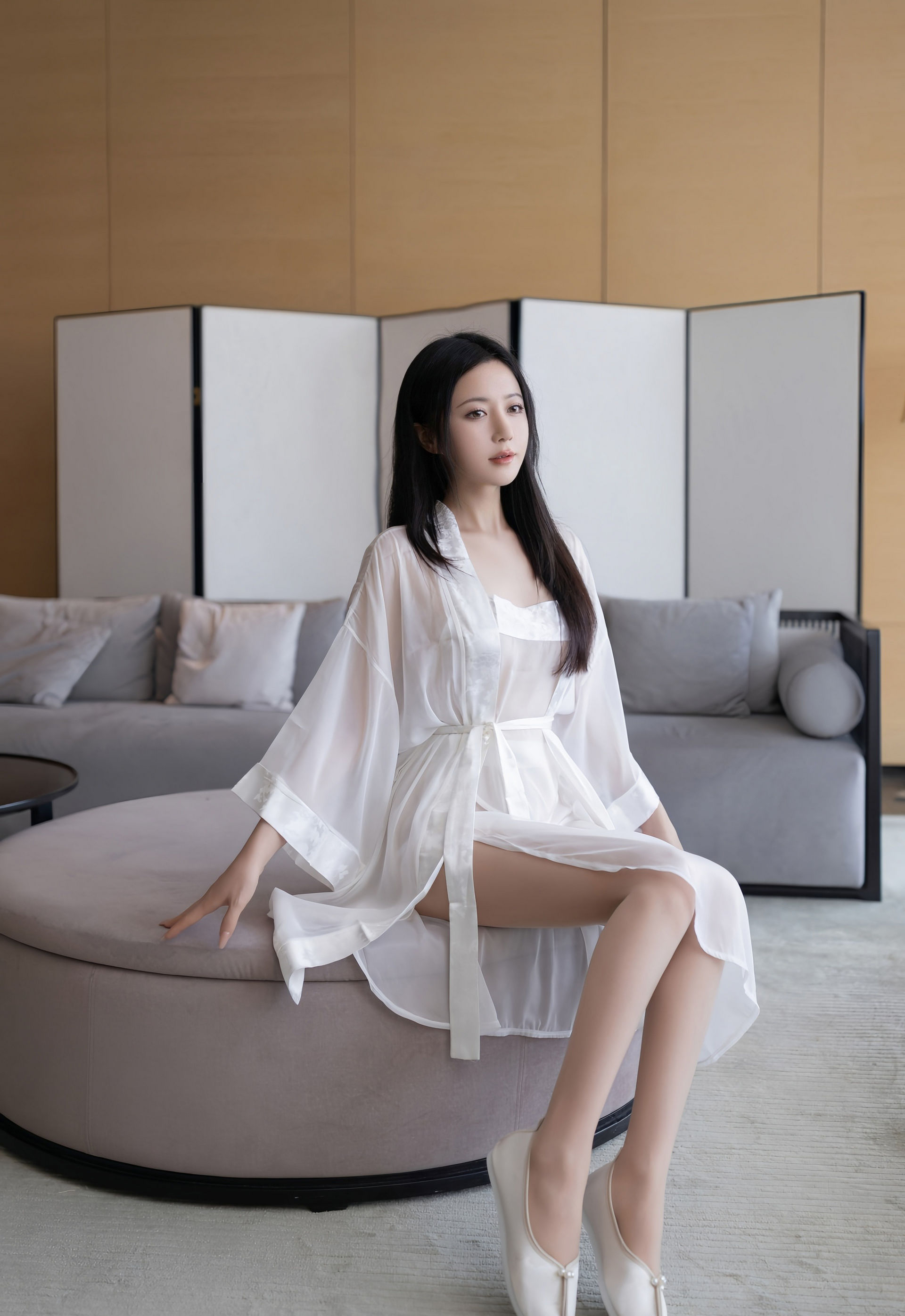 [XiuRen秀人网] No.11275 鱼子酱Fish 白色浴袍 肉色丝袜 性感写真 [80张]插图1