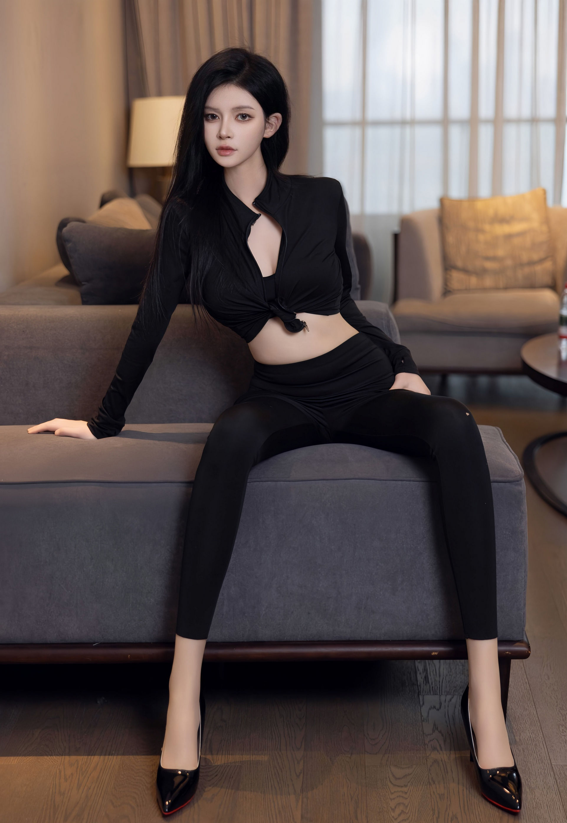 [XiuRen秀人网] No.11283 沈如斯 新人首套写真 性感黑色内衣 [85张]插图1