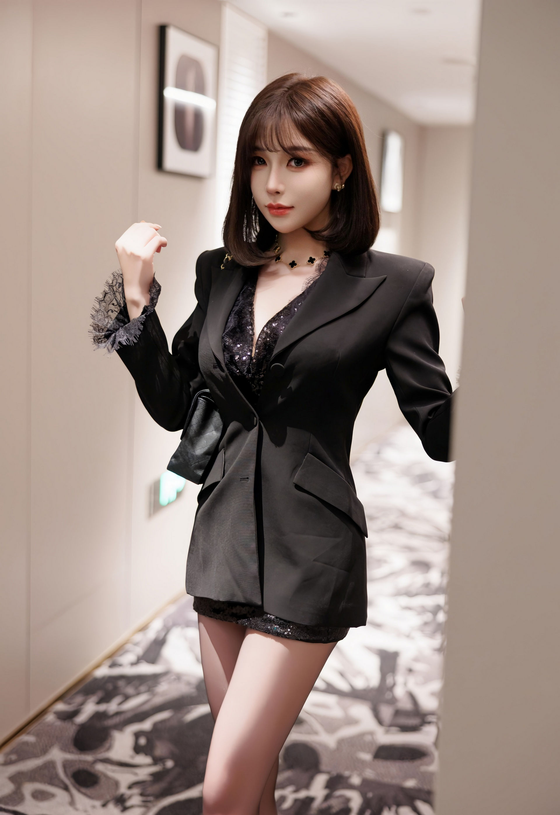 [XiuRen秀人网] No.11281 莉芝荔枝 黑色西服 魅惑黑丝 性感写真 [100张]插图