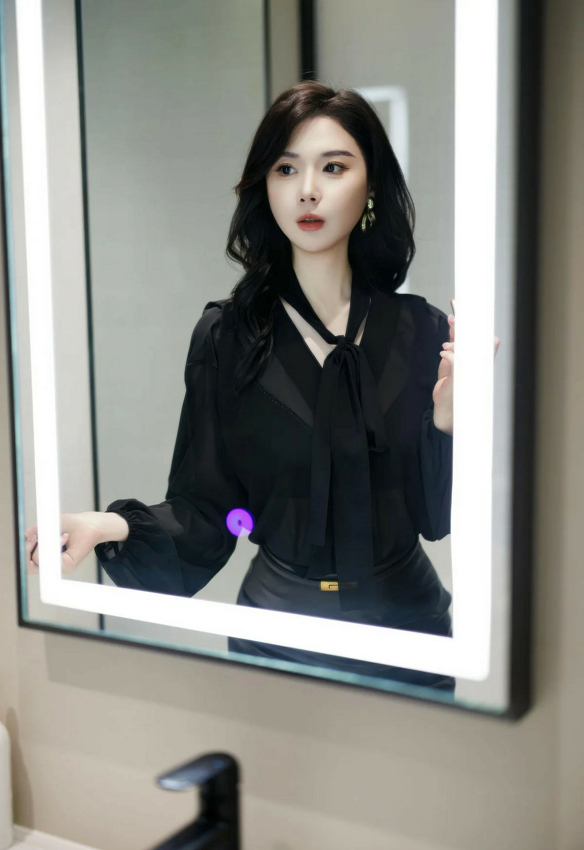 [XiuRen秀人网] No.11291 心玥 黑色皮裙 魅惑黑丝 性感写真 [90张]插图1