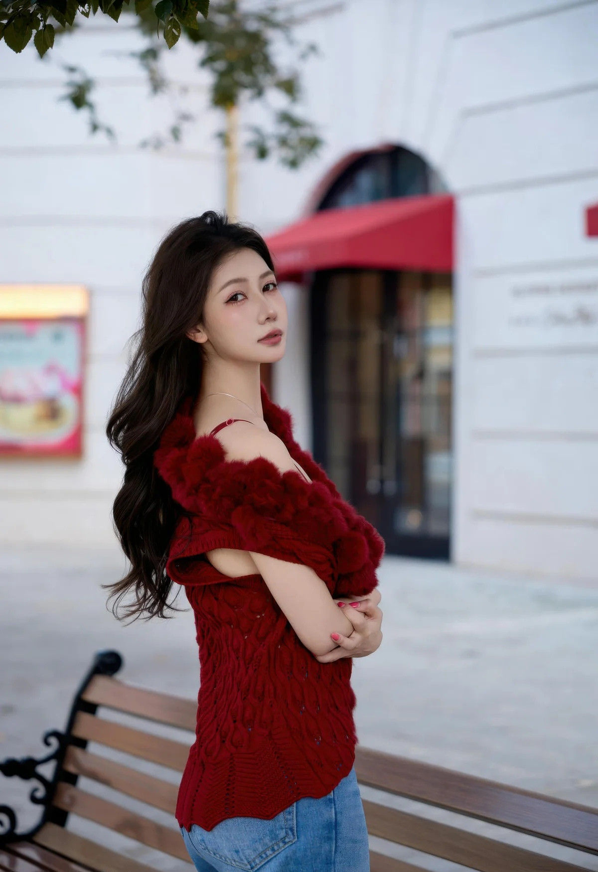 [XiuRen秀人网] No.11293 尹甜甜 红色毛衣 蓝色牛仔裤 性感写真 [76张]插图1