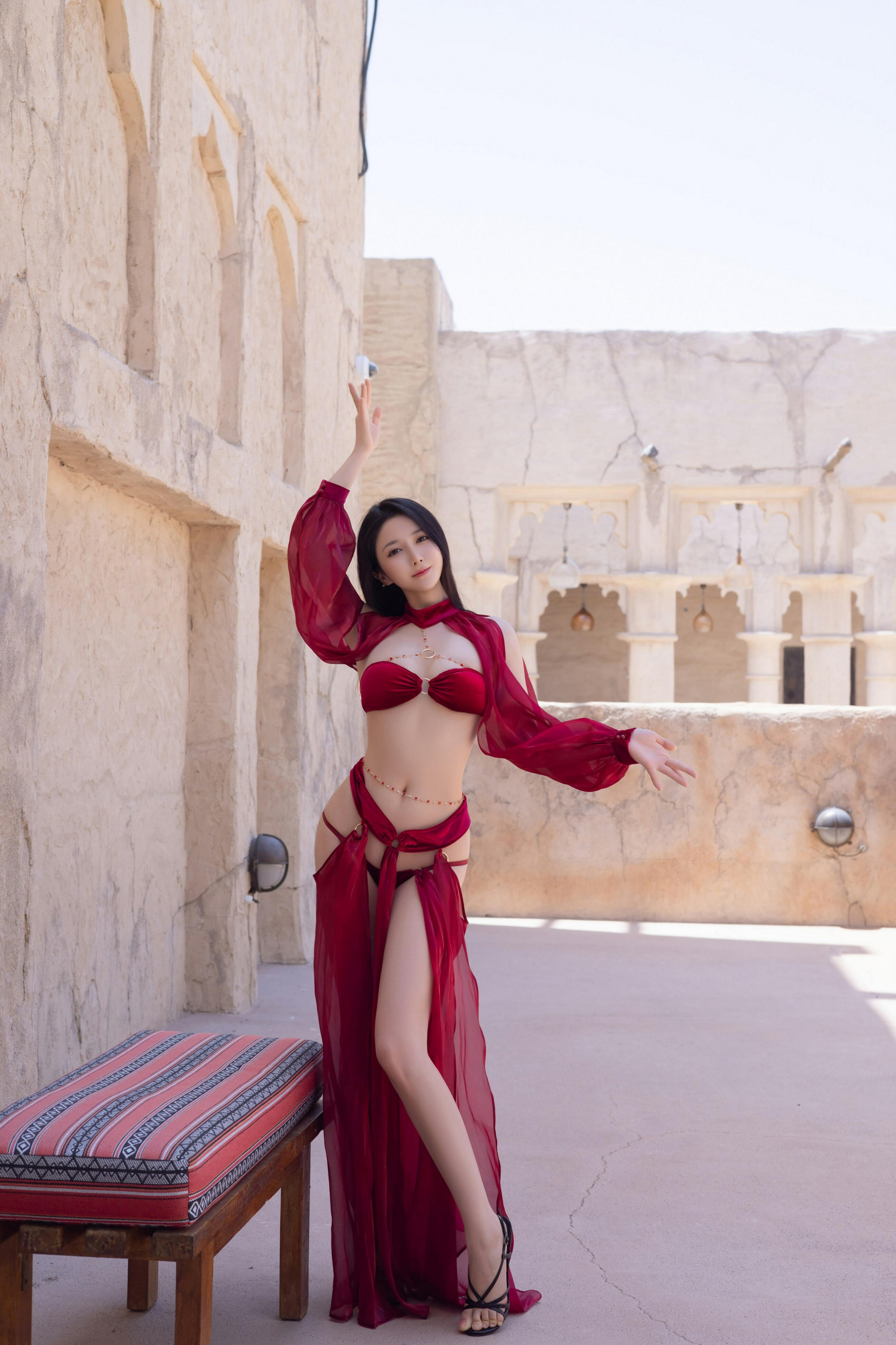 秀人网鱼子酱Fish 魅惑私拍写真 惊红之舞